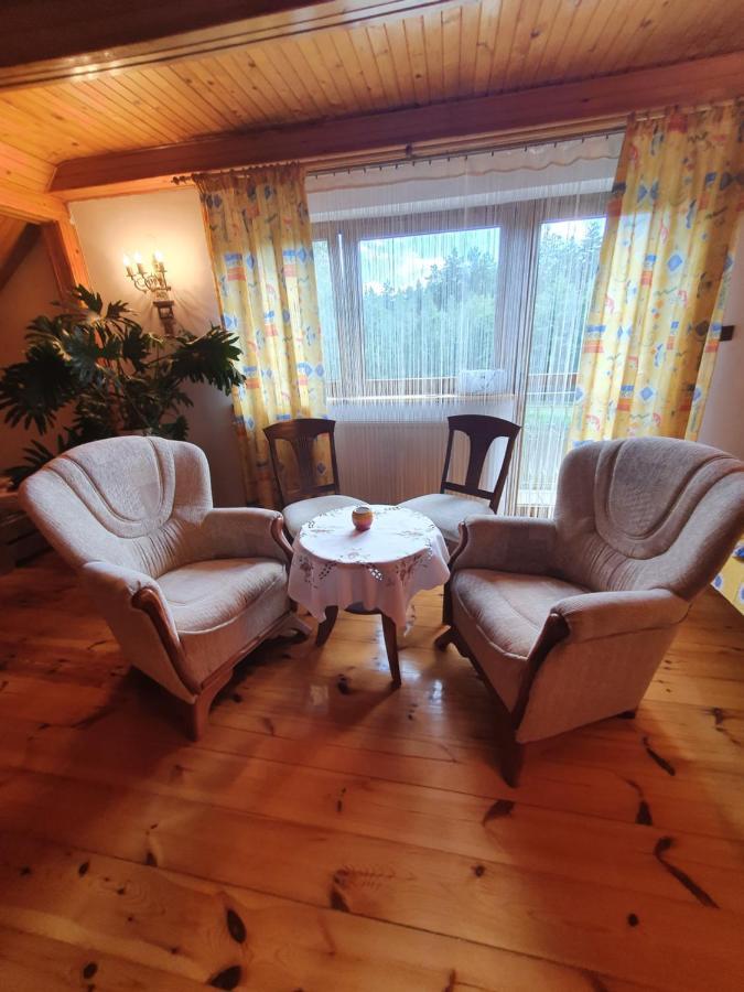 Agroturystyka Las I Woda Prazmow Bagian luar foto